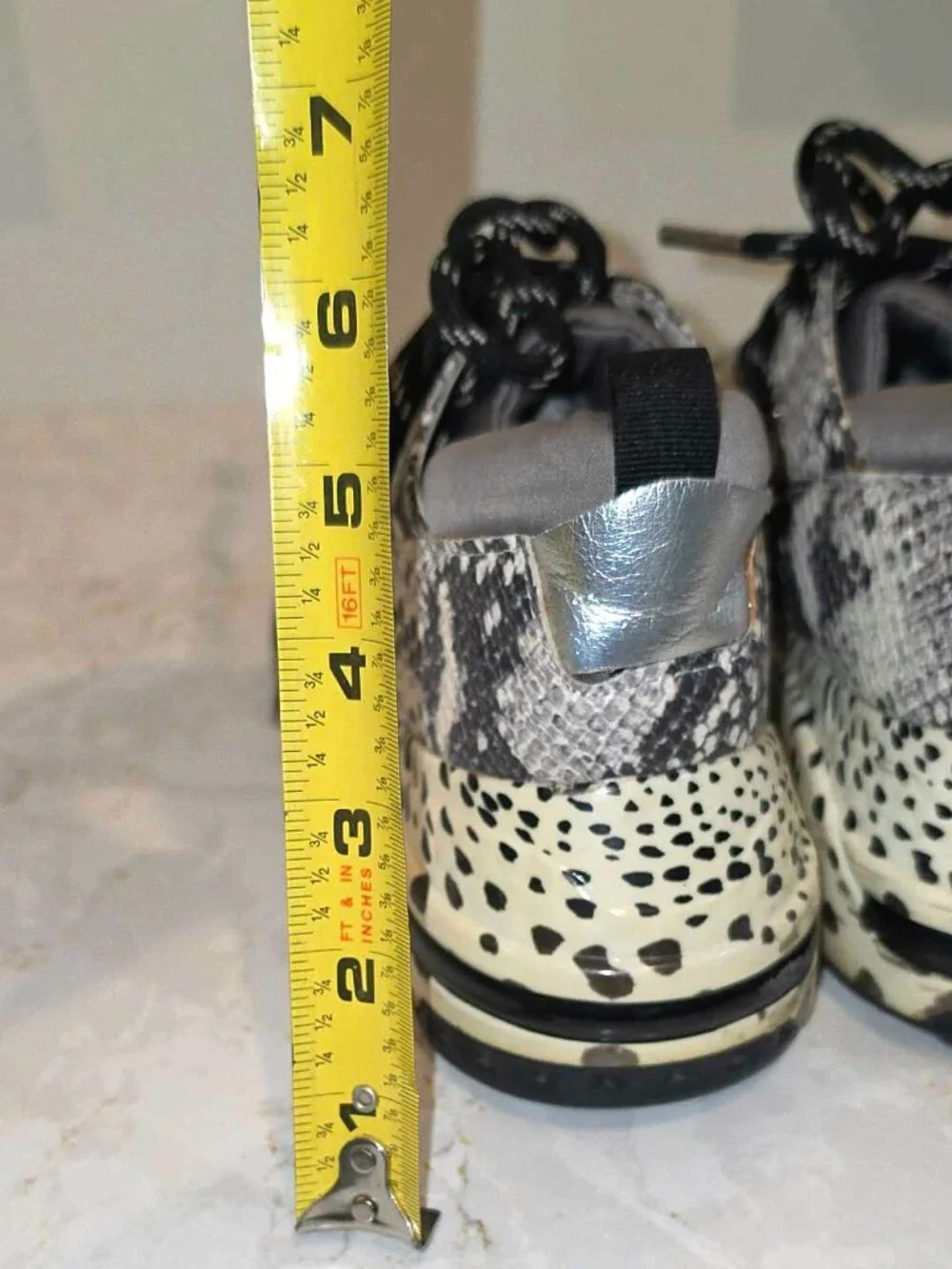 Steve Madden Cliff Sneakers Womens 9M Snakeskin Colorway Chunky Platform Shoes
